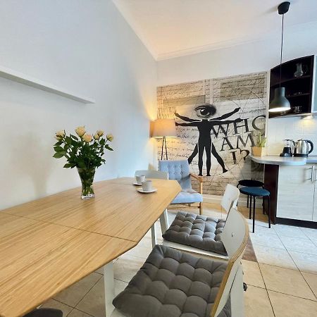 Two-Story Old Town Apartment Thorn Exterior foto